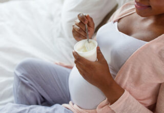Hamilelikte Manda Yoğurdu Yemek Doğumu Geciktirir mi?